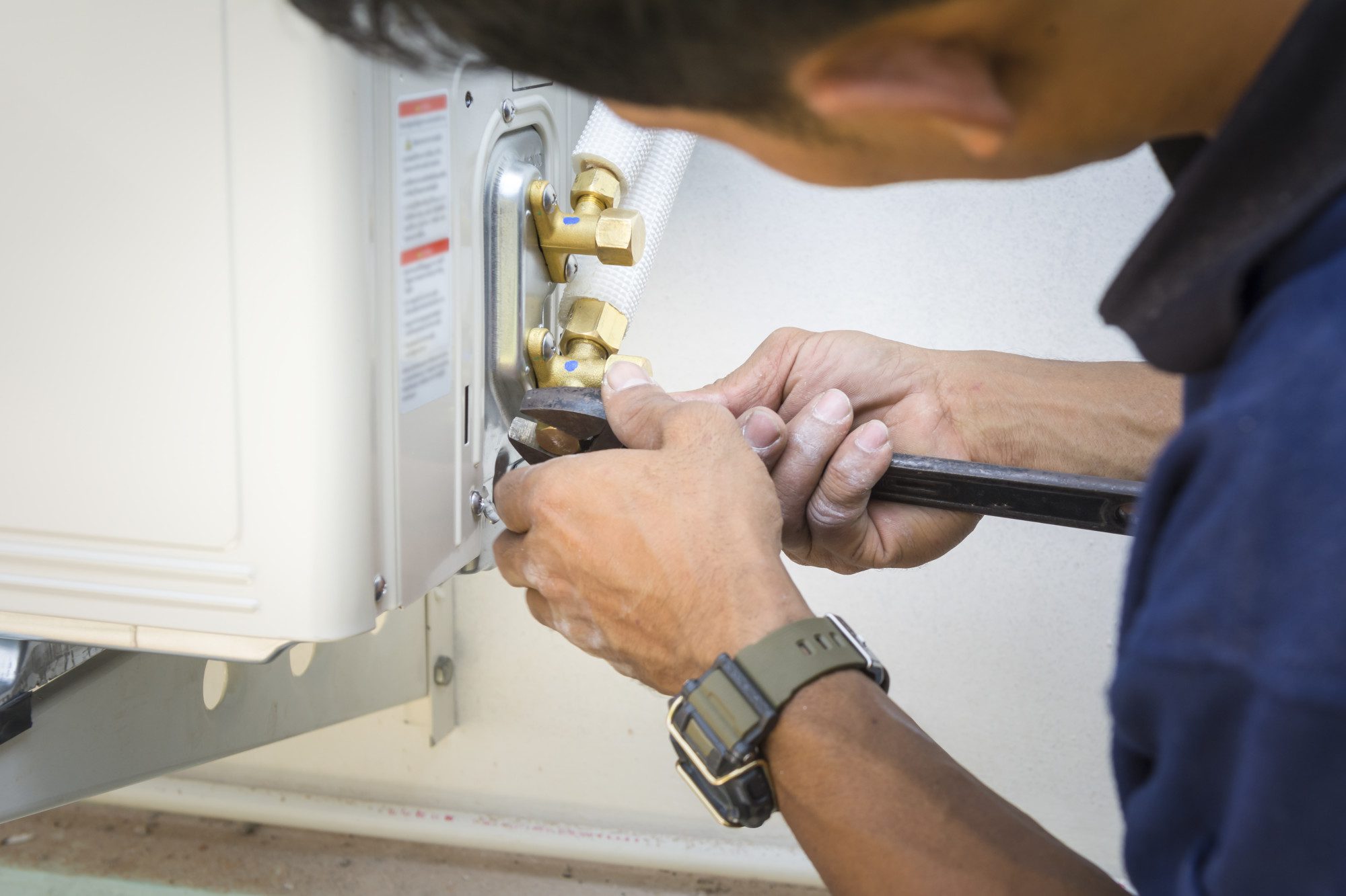 AC Repair Near Houston TX: Common Mistakes to Avoid When Choosing a Contractor